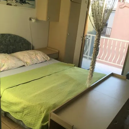 Tia Stari Grad (Hvar)