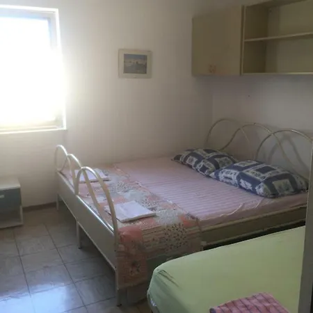 Apartment Tia *